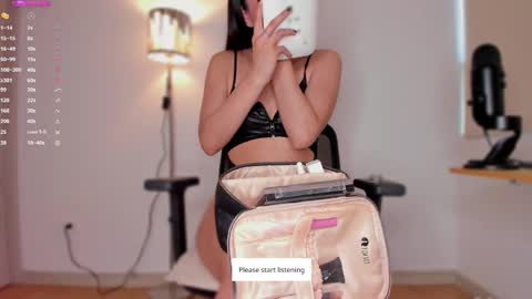 Snapshot of apoteosis_ chatting on December 2024 01:11:02 PM Apo online show from December 2024 01:11:02 PM