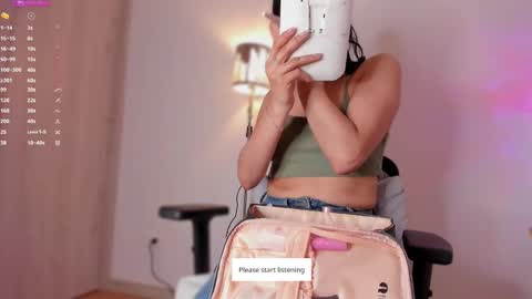 Snapshot of apoteosis_ chatting on December 2024 11:19:02 AM Apo online show from December 2024 11:19:02 AM