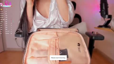 Snapshot of apoteosis_ chatting on February 2025 11:21:02 AM Apo online show from February 2025 11:21:02 AM