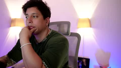 Snapshot of appolo_allen chatting on April 2026 02:36:02 AM insta appolo master online show from April 2026 02:36:02 AM