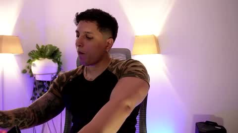 Snapshot of appolo_allen chatting on April 2026 04:59:01 AM insta appolo master online show from April 2026 04:59:01 AM