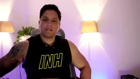 Snapshot of appolo_allen chatting on April 2026 11:07:01 PM insta appolo master online show from April 2026 11:07:01 PM