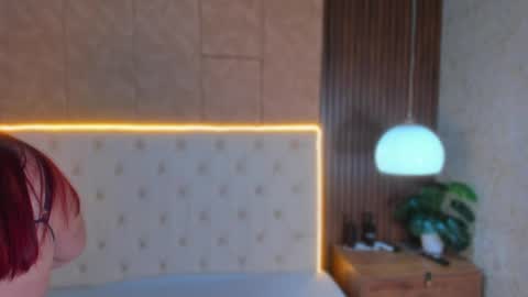 apriilfox online show from April 2026 04:07:01 AM