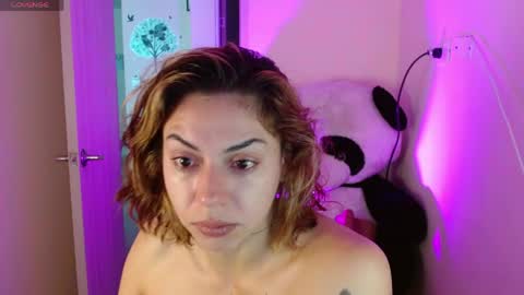 April Dumont online show from May 2026 11:29:02 AM