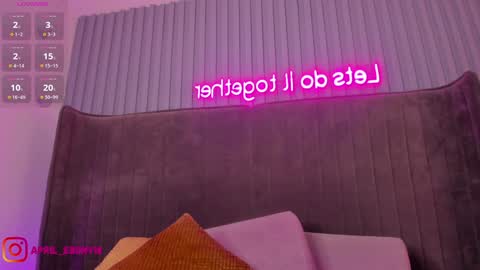 Snapshot of april_ebony18_ chatting on January 2025 01:31:02 PM April online show from January 2025 01:31:02 PM