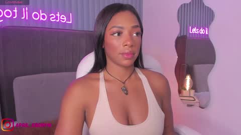 Snapshot of april_ebony18_ chatting on February 2025 10:41:01 AM April online show from February 2025 10:41:01 AM