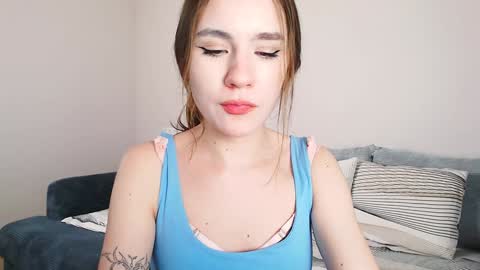 Snapshot of april_felicity chatting on January 2025 10:13:02 PM April online show from January 2025 10:13:02 PM