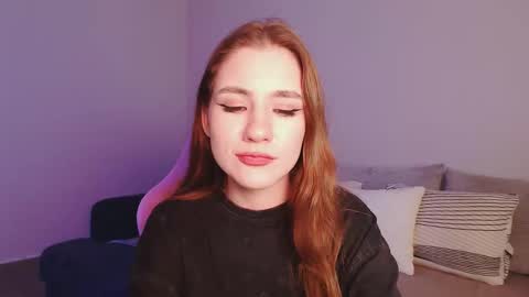 Snapshot of april_felicity chatting on February 2025 09:04:02 PM April online show from February 2025 09:04:02 PM