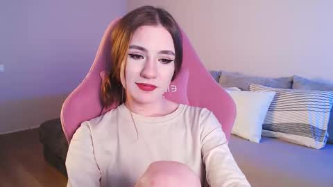 Snapshot of april_felicity chatting on February 2025 11:10:02 PM April online show from February 2025 11:10:02 PM