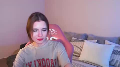 Snapshot of april_felicity chatting on March 2025 09:56:01 PM April online show from March 2025 09:56:01 PM