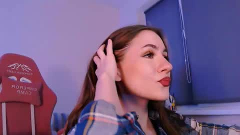 Snapshot of april_felicity chatting on September 2025 07:28:01 PM April online show from September 2025 07:28:01 PM