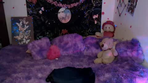 Snapshot of april_l6 chatting on December 2024 06:28:01 PM april_l6 online show from December 2024 06:28:01 PM