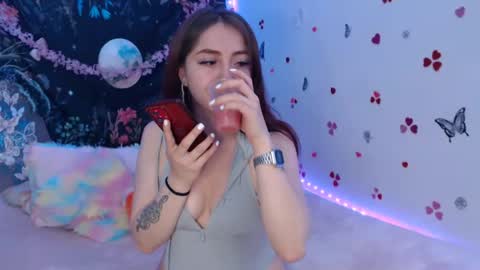 Snapshot of april_l6 chatting on September 2025 10:20:01 PM april_l6 online show from September 2025 10:20:01 PM