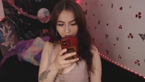 Snapshot of april_l6 chatting on September 2025 01:10:01 AM april_l6 online show from September 2025 01:10:01 AM