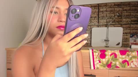 Aphril Daniels  Otis online show from December 2024 07:20:01 AM