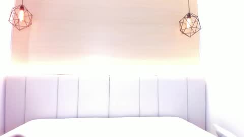 April online show from November 2025 07:08:01 AM