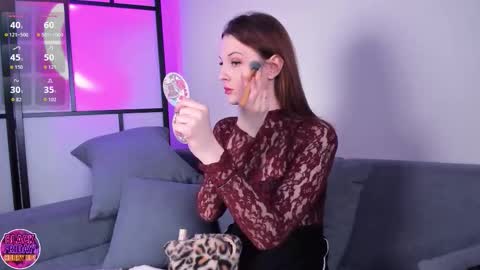 Snapshot of aprilavery chatting on November 2025 04:31:02 PM April online show from November 2025 04:31:02 PM