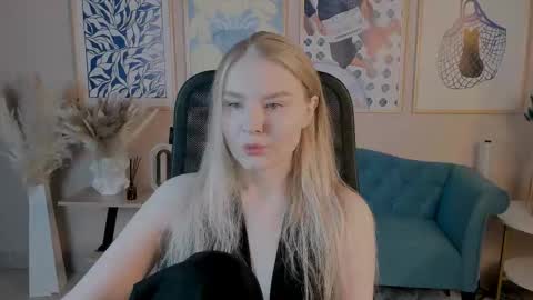 April. All year round.  online show from September 2025 11:26:01 PM