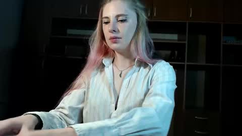 Snapshot of aqualen chatting on October 2025 11:33:01 AM aqualen online show from October 2025 11:33:01 AM