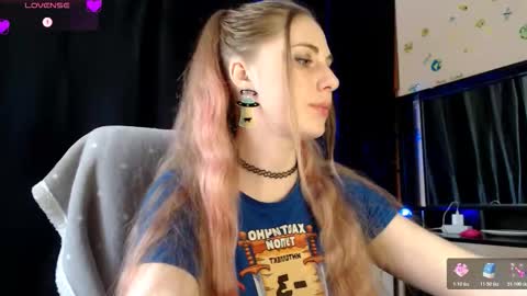 Snapshot of aqualen chatting on March 2026 10:53:02 AM aqualen online show from March 2026 10:53:02 AM