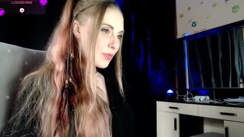 Snapshot of aqualen chatting on March 2026 01:06:01 PM aqualen online show from March 2026 01:06:01 PM