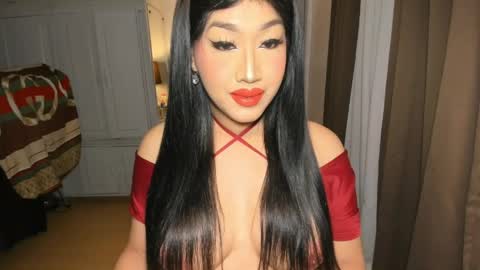 Alicia online show from April 2026 07:06:02 PM