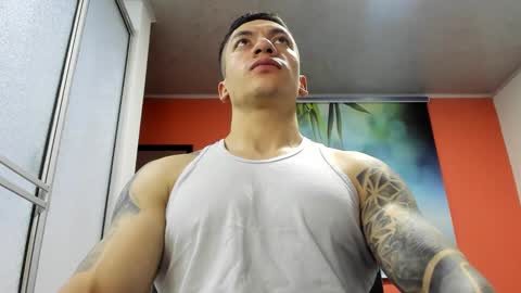 Snapshot of aquiles_51 chatting on February 2026 01:21:02 PM Jonathan online show from February 2026 01:21:02 PM