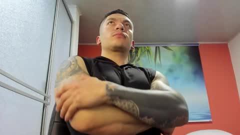 Snapshot of aquiles_51 chatting on March 2026 06:44:02 PM Jonathan online show from March 2026 06:44:02 PM