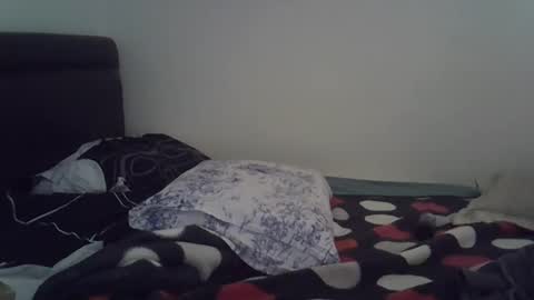 Snapshot of ar2r13 chatting on October 2025 12:53:02 PM ar2r13 online show from October 2025 12:53:02 PM