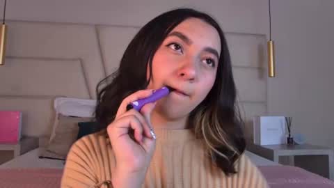 Snapshot of arabella__1 chatting on June 2026 01:26:02 AM Arabella online show from June 2026 01:26:02 AM