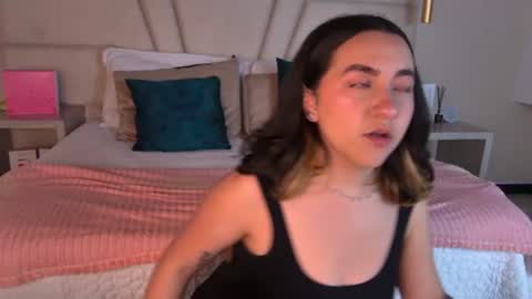Snapshot of arabella__1 chatting on June 2026 01:14:01 AM Arabella online show from June 2026 01:14:01 AM