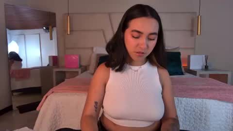 Snapshot of arabella__1 chatting on June 2026 02:16:01 AM Arabella online show from June 2026 02:16:01 AM