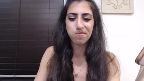 Arab Findom Foot Goddess online show from May 2026 03:37:02 AM