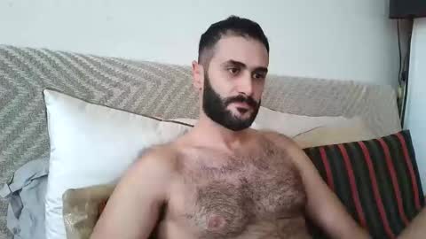 Snapshot of arabhairy90 chatting on January 2025 09:47:01 AM hairycub online show from January 2025 09:47:01 AM
