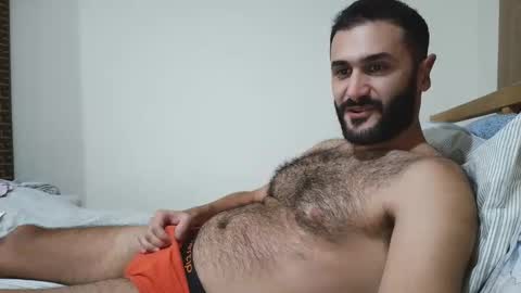 Snapshot of arabhairy90 chatting on February 2025 05:15:02 PM hairycub online show from February 2025 05:15:02 PM