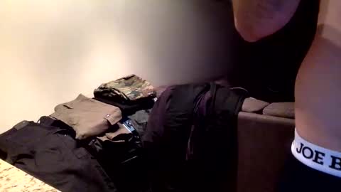 Snapshot of arabiandream21 chatting on December 2024 02:27:01 AM Knowledgeiskeyy online show from December 2024 02:27:01 AM