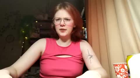 Snapshot of aracelisisofo chatting on July 2026 12:10:01 PM Sarah online show from July 2026 12:10:01 PM