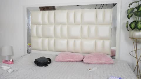   online show from September 2025 05:40:01 AM