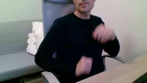 Snapshot of aragon9999 chatting on March 2025 05:28:01 PM aragon9999 online show from March 2025 05:28:01 PM