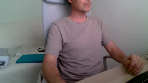 Snapshot of aragon9999 chatting on October 2025 10:55:01 AM aragon9999 online show from October 2025 10:55:01 AM