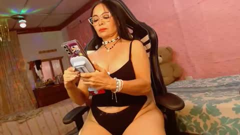 Aranza online show from March 2026 10:21:01 AM