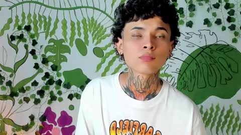 Arceluz  online show from December 2024 05:27:02 AM