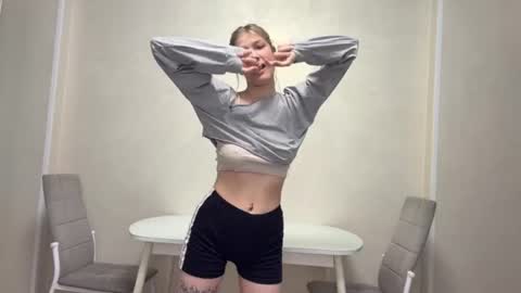 Caroline online show from June 2026 04:34:02 PM