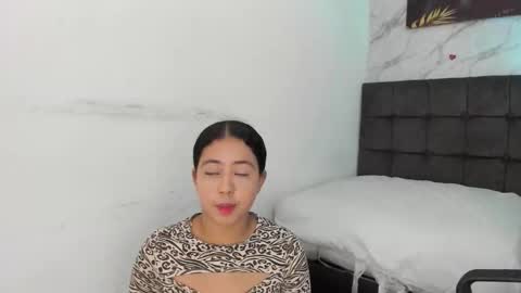 ares n afrodita online show from December 2025 07:19:02 PM