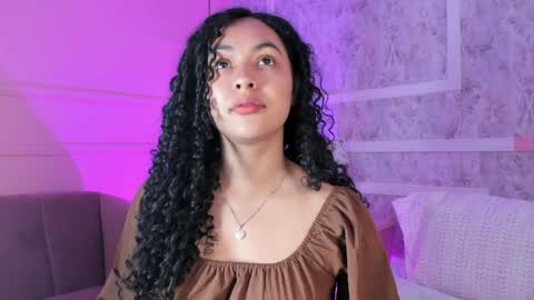 Snapshot of arhii_khay chatting on April 2026 11:29:02 AM Ari online show from April 2026 11:29:02 AM