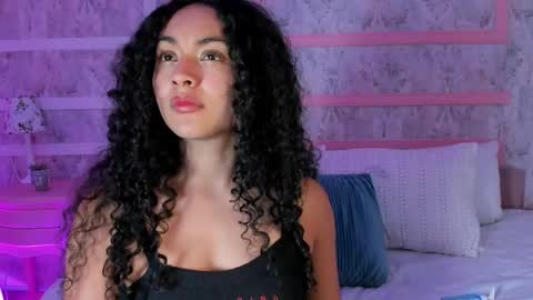Snapshot of arhii_khay chatting on April 2026 01:41:02 PM Ari online show from April 2026 01:41:02 PM