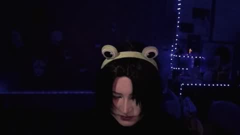 Snapshot of ari_corn chatting on September 2025 06:13:01 PM Ahri online show from September 2025 06:13:01 PM