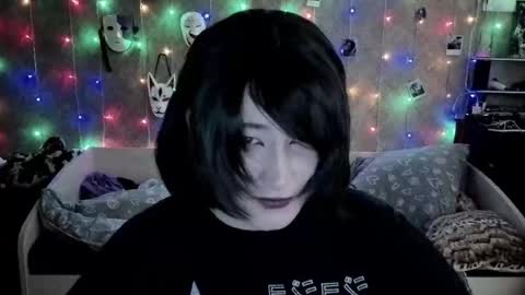 Snapshot of ari_corn chatting on November 2025 08:41:01 PM Ahri online show from November 2025 08:41:01 PM