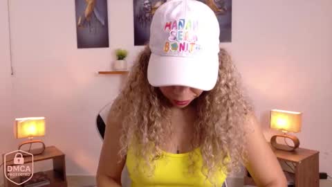 aria_bliss_01 online show from November 2025 01:23:02 PM