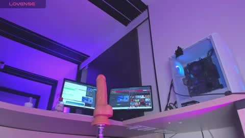 Snapshot of aria_greco chatting on June 2026 02:09:02 AM Aria online show from June 2026 02:09:02 AM